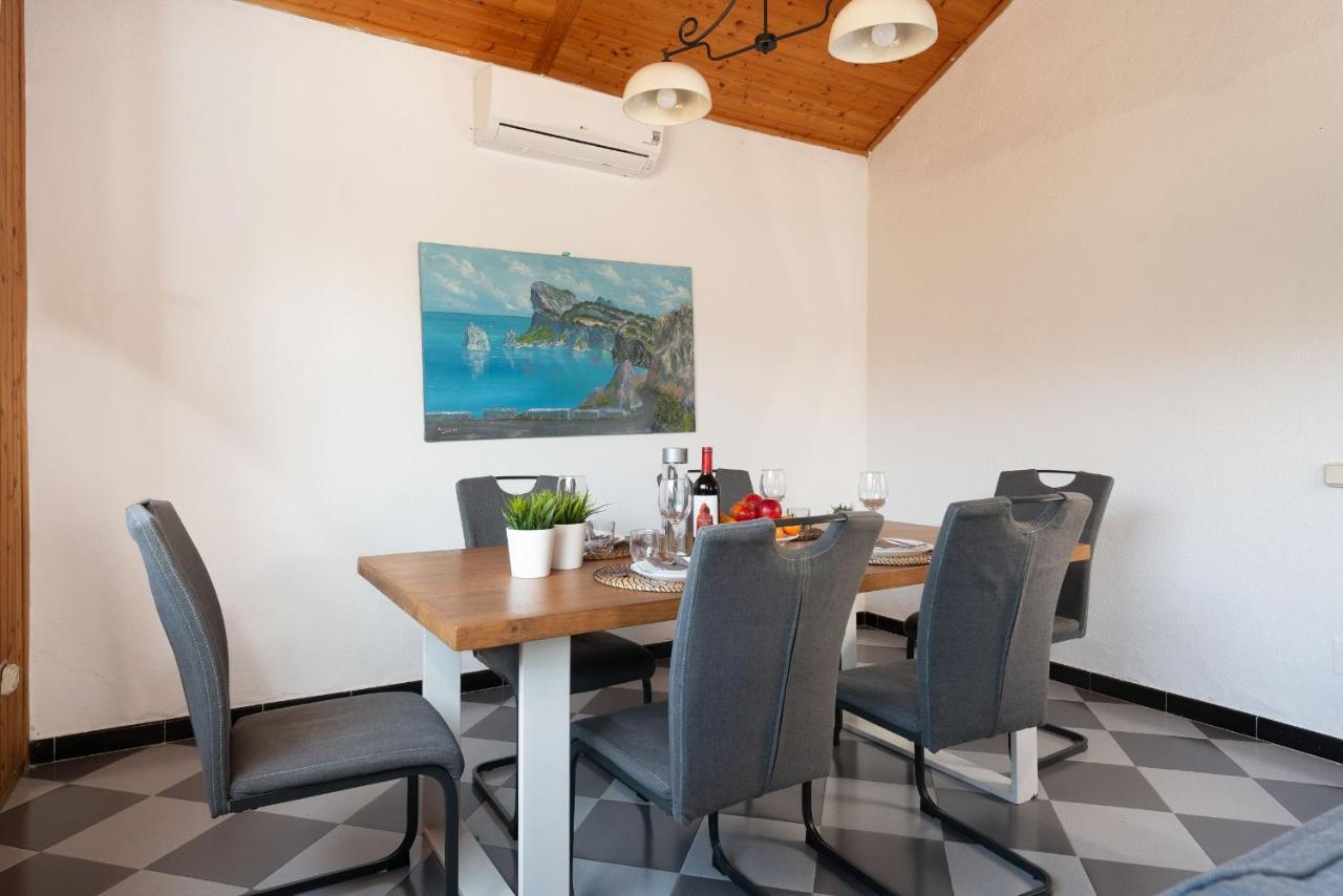 0 m² 4 phòng ngủ, 2 phòng tắm riêng ở Alcudia Ngoại thất bức ảnh